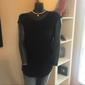 End of Summer Sale ⭐️Calvin Klein Blouse