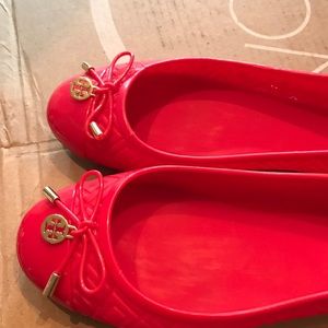 Tory Burch Size 9 Like New Jelly Flats Bright Red
