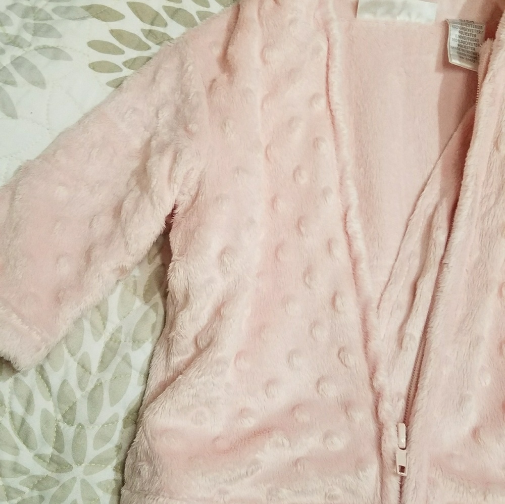 Pink coat - Picture 2 of 3