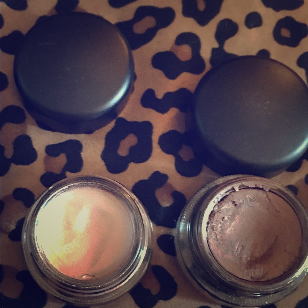 Mac Paint pot