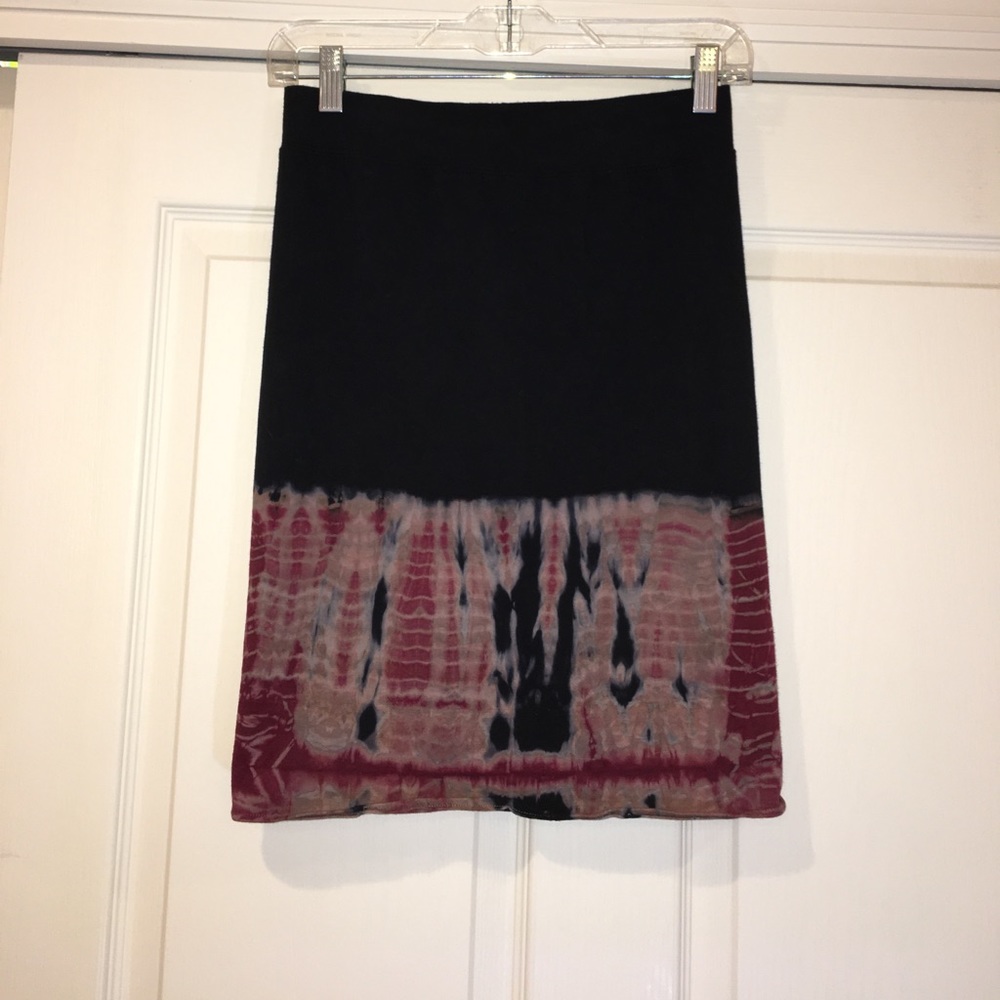 Hard Tail black and pink the dye skirt