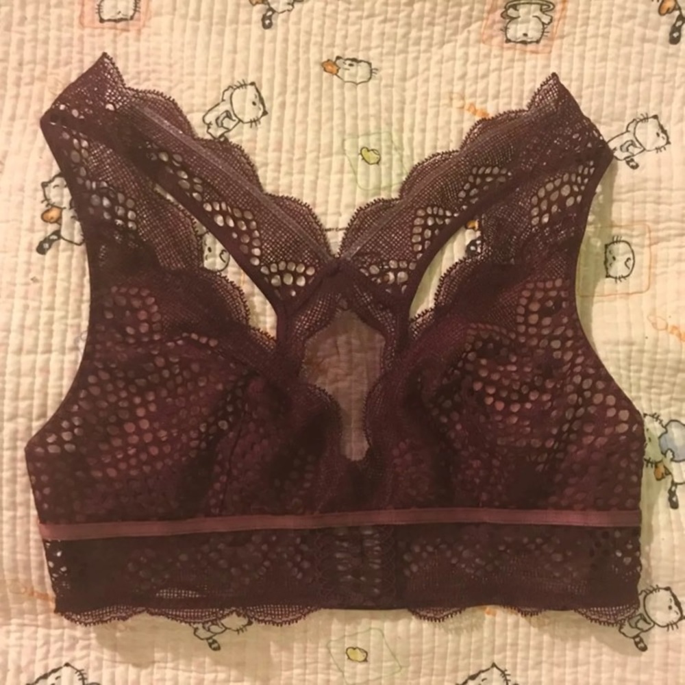 💖 Victoria's Secret Bralette / Sold on Ⓜ️ercari