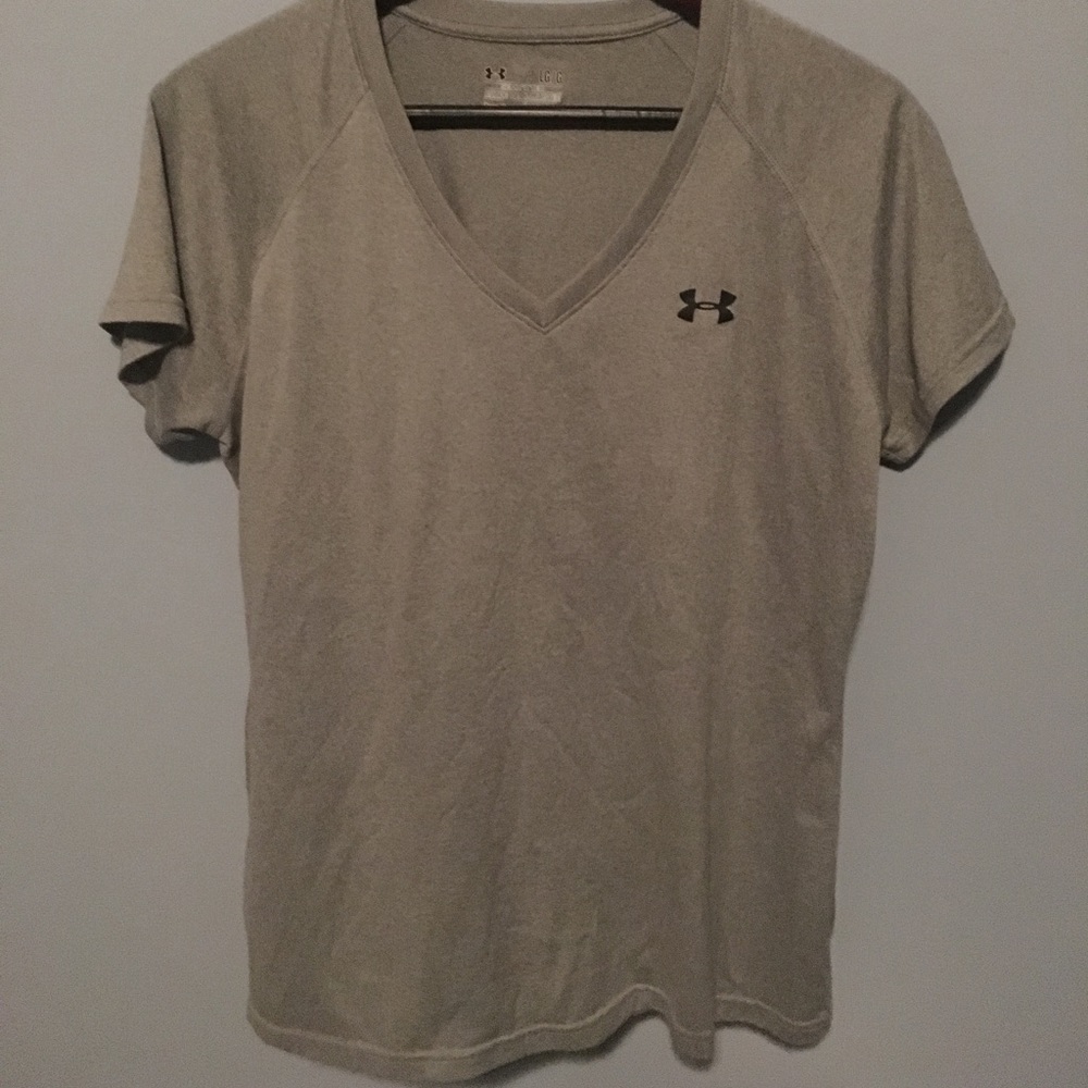 Under armour v neck tee shirt
