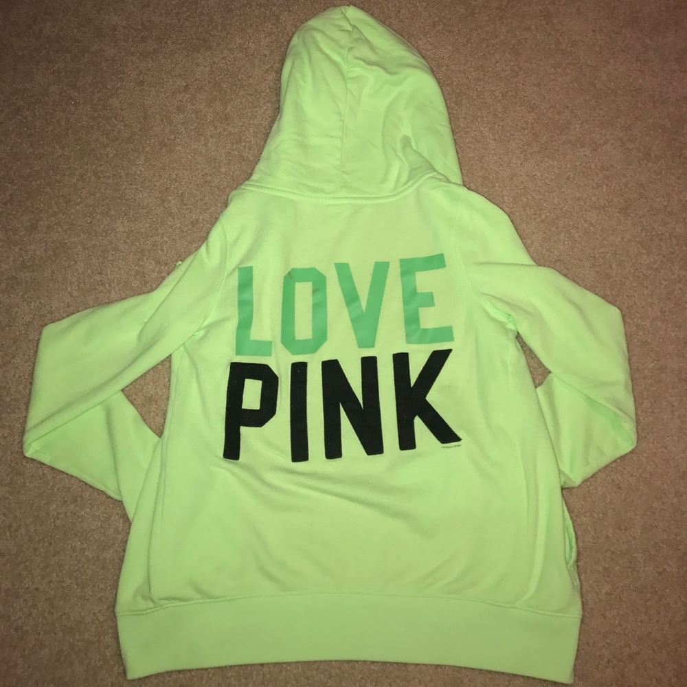 VS PINK suit