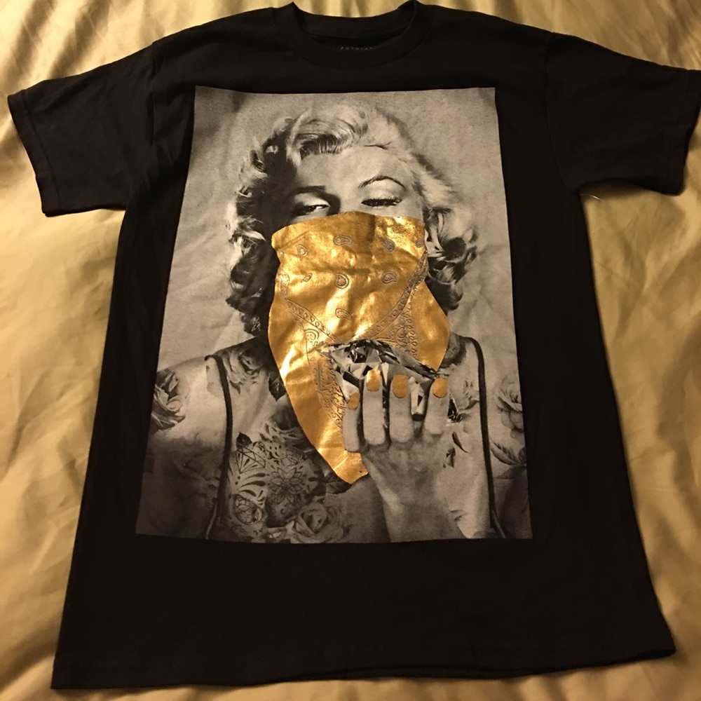 NEW black/gold Marilyn Monroe t shirt