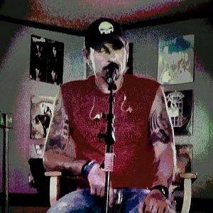 Meet your Posher, Joyce