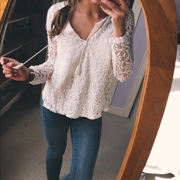 Hollister Tops - Hollister Lace Tie 3/4 Sleeve Shirt
