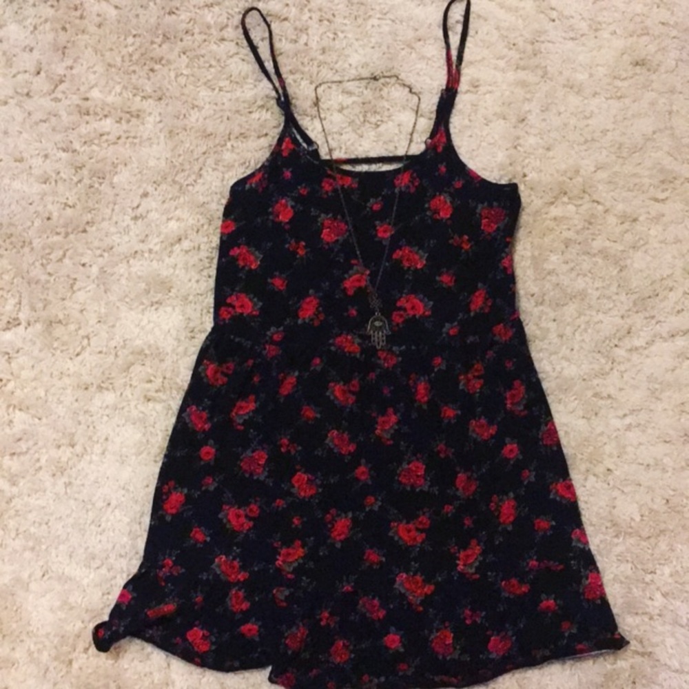 Tobi flowy backless dress