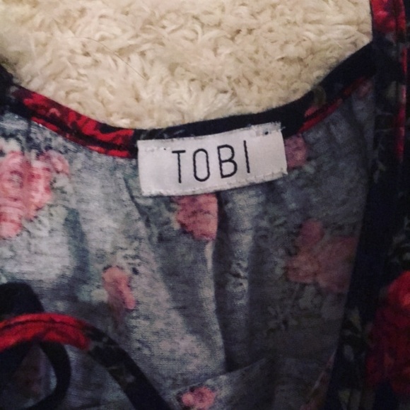 Tobi flowy backless dress - Picture 3 of 3