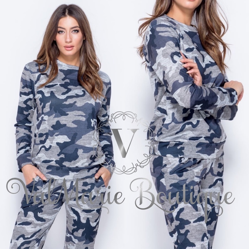 Grey Camouflage Lounge Set - Picture 2 of 5