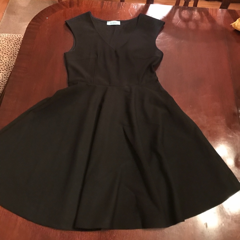 🎉 SALE! Black Karlie Dress