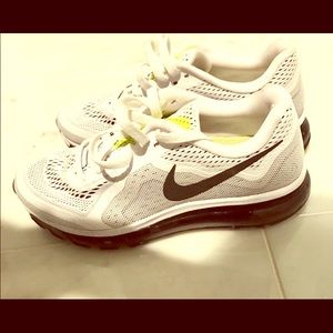 Like new - worn once women's white and black Nikes
