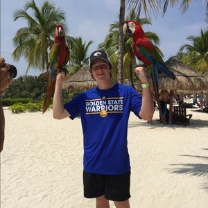 Meet your Posher, Ayden