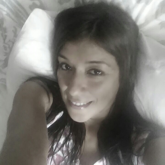 Meet your Posher, Gissela - Picture 1 of 1