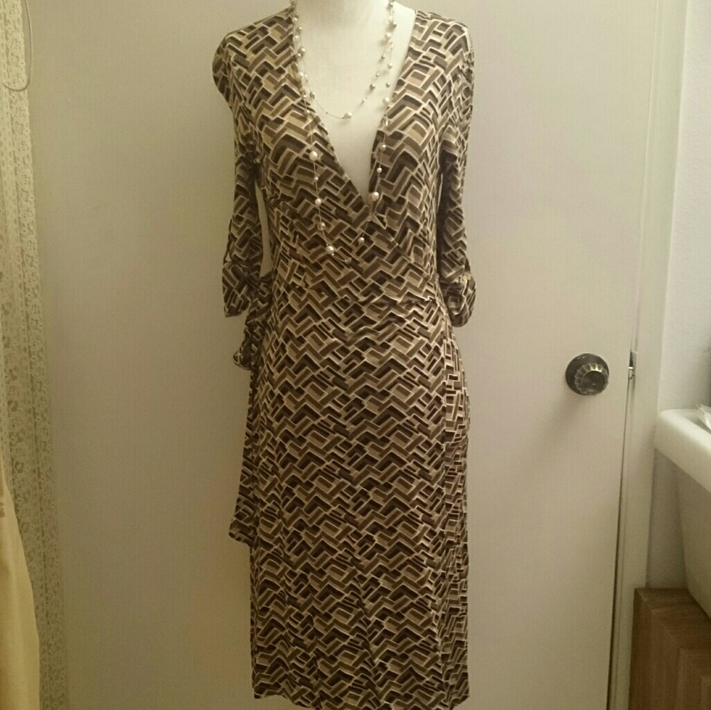 Banana Republic Three Quarter Sleeve Wrap Dress