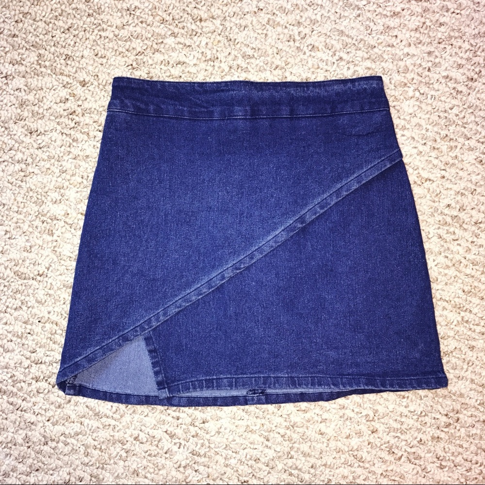 Brandy Melville denim skirt