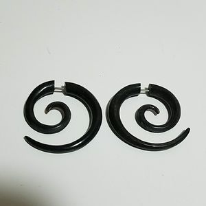 Tribal Black Horn Spiral Taper Earrings