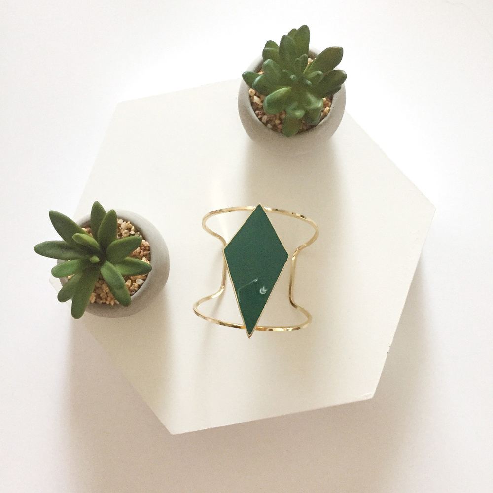 Green Diamond Cuff - Picture 2 of 4