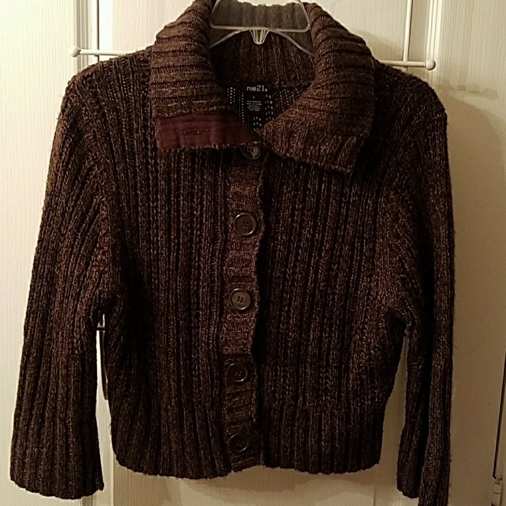 Stylish Cropped cardigan sweater