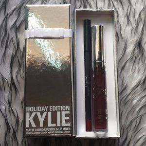 Kylie Cosmetics Holiday Edition 2016