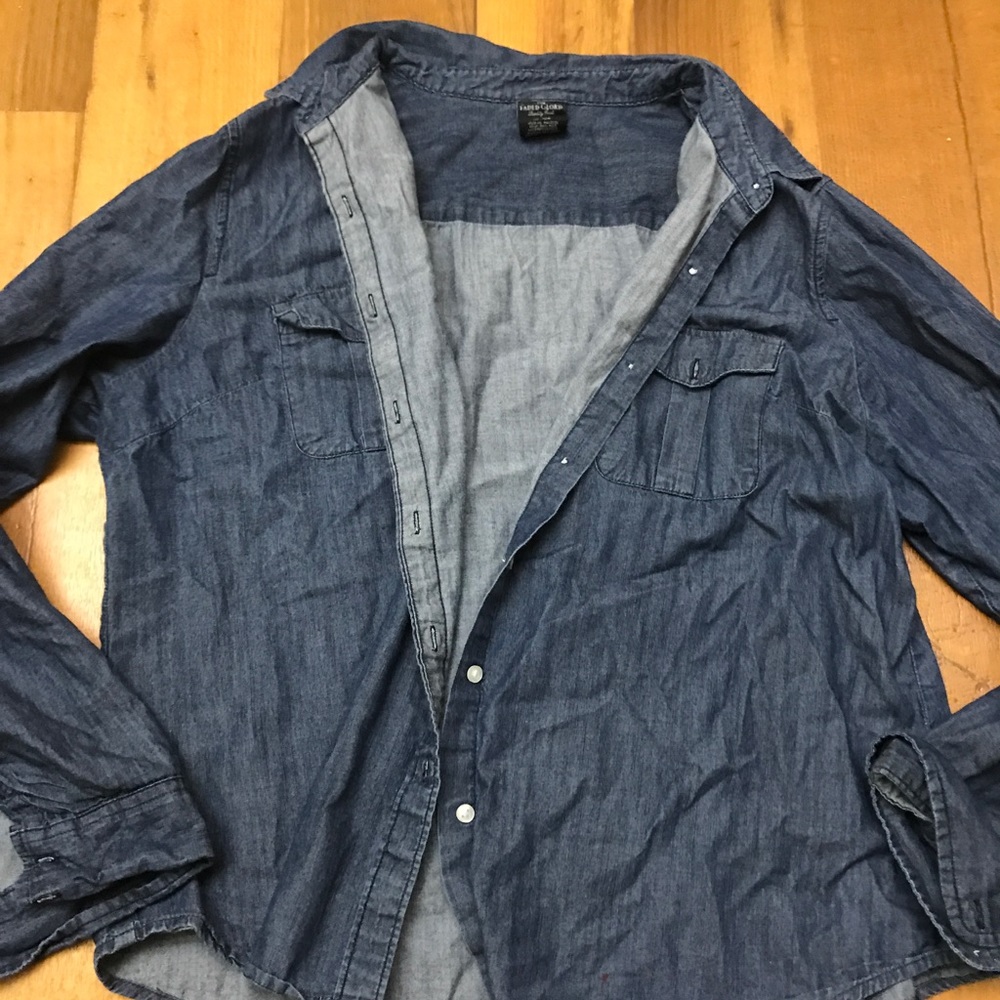 XL chambray long sleeve shirt