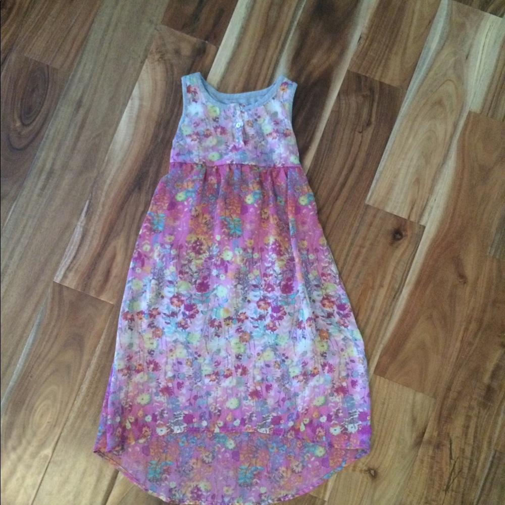 Girls dress