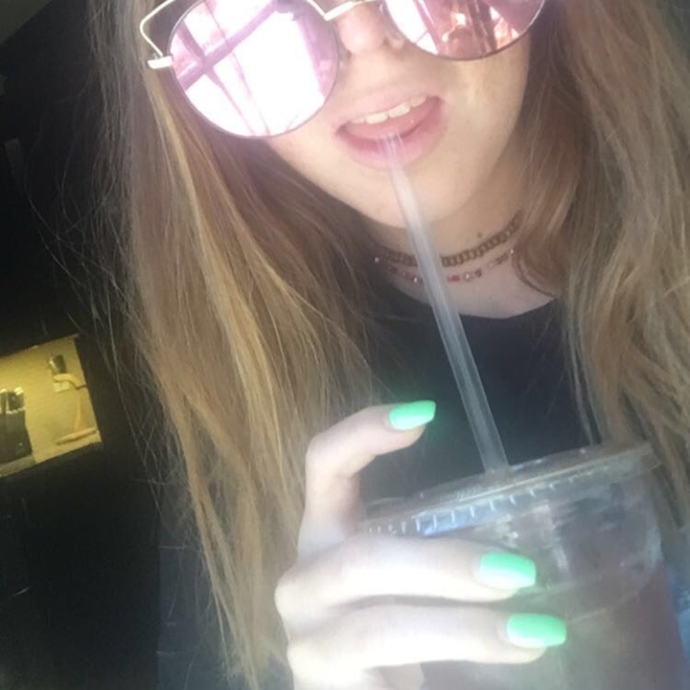 Meet your Posher, Katt