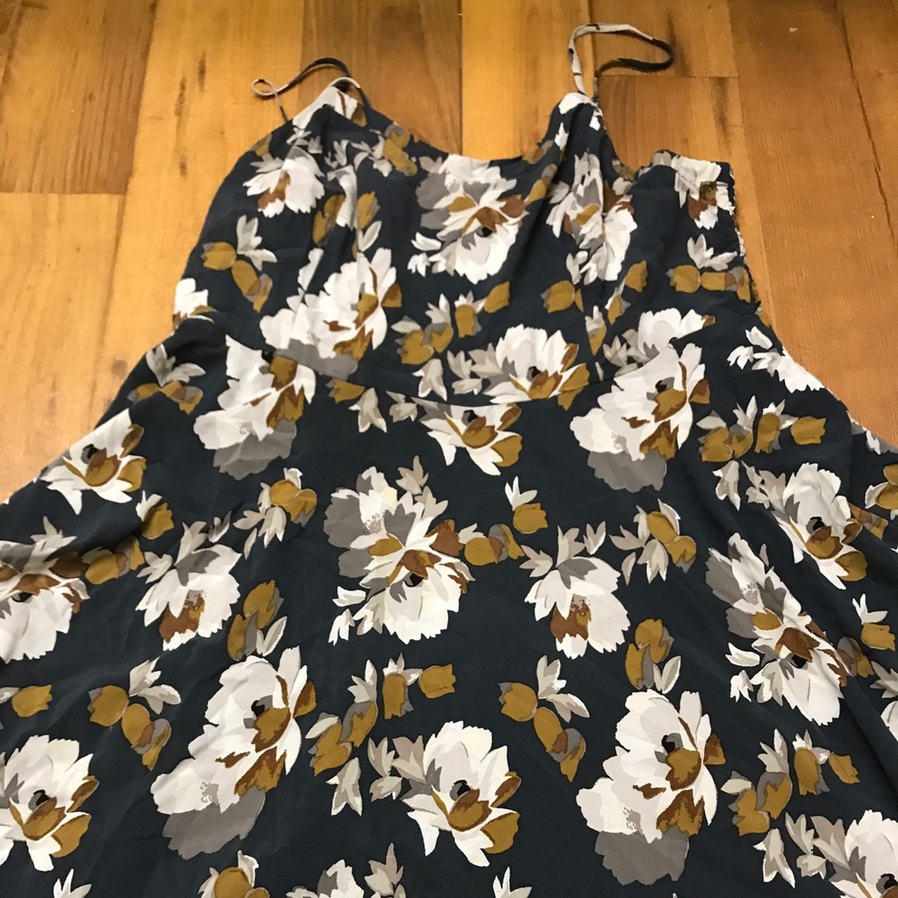 XL old navy floral fit and flare dress