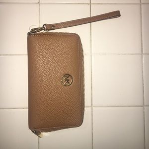 Michael Kors wallet