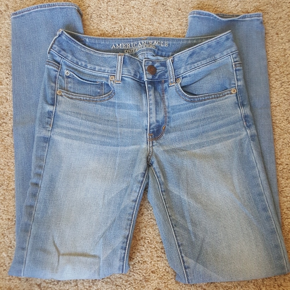 Lowest Price! Like New AE Super Stretch Jeans