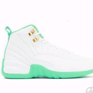 Meet your Posher, Miracle