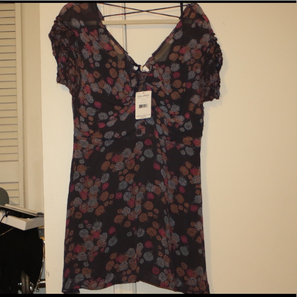 Cute dress brand new!!