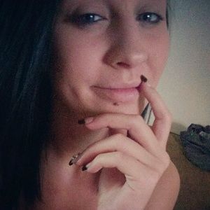 Meet your Posher, Krystal