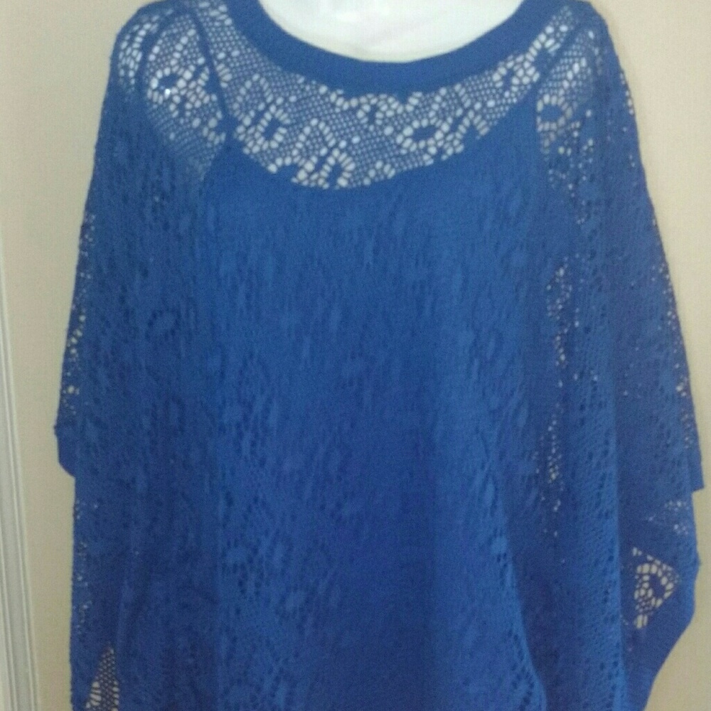 Top with built in cami