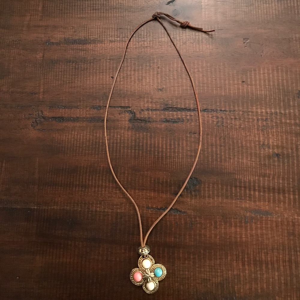 Leather necklace with pendant - Picture 1 of 3