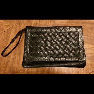 👛 NWT 💯 Authentic Jas-M.B. London leather clutch