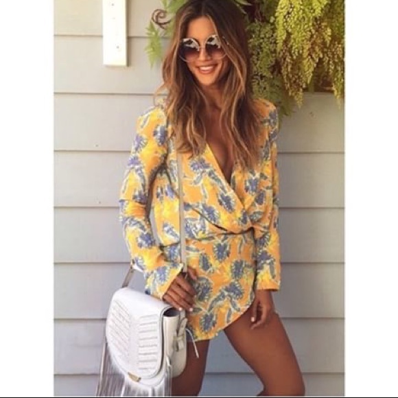 For Love And Lemons Dresses & Skirts - For Love and Lemons Aloha Skirt XS from Revolve