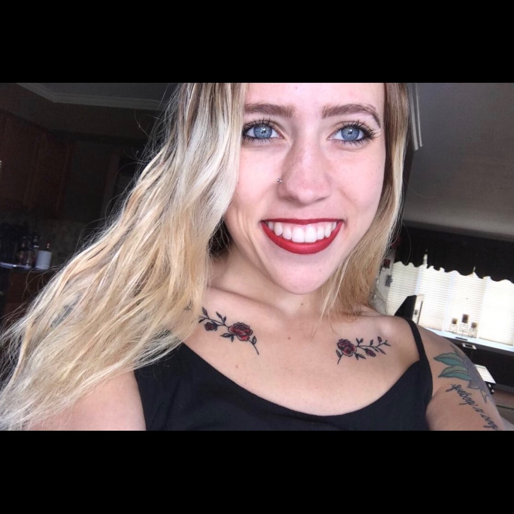 Meet your Posher, Jennifer