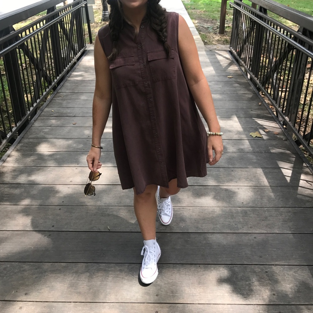 Dress - Picture 3 of 3