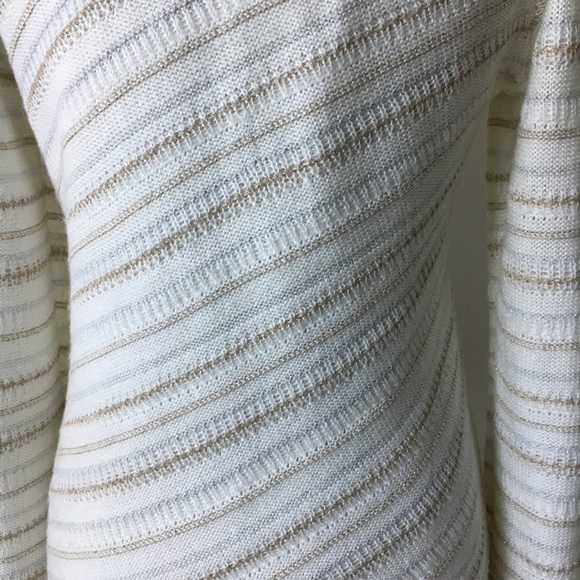 Asymmetric hem striped sweater pullover - Picture 4 of 4