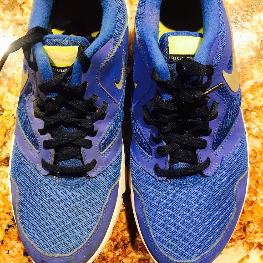 Nike youth worn only once