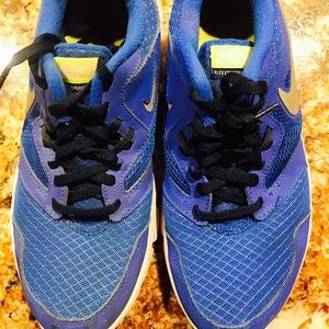Nike youth worn only once