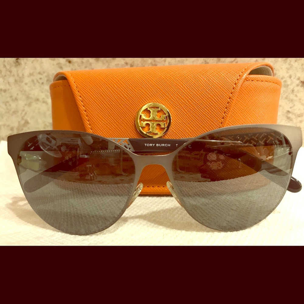 Tory Burch Metal 6046 Sunglasses