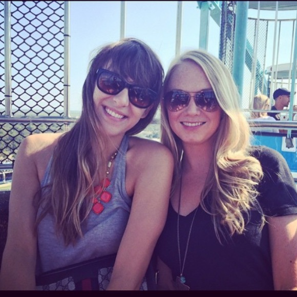 5⭐️, Posh Ambassador, top-rated seller, fast ship! - Picture 6 of 6