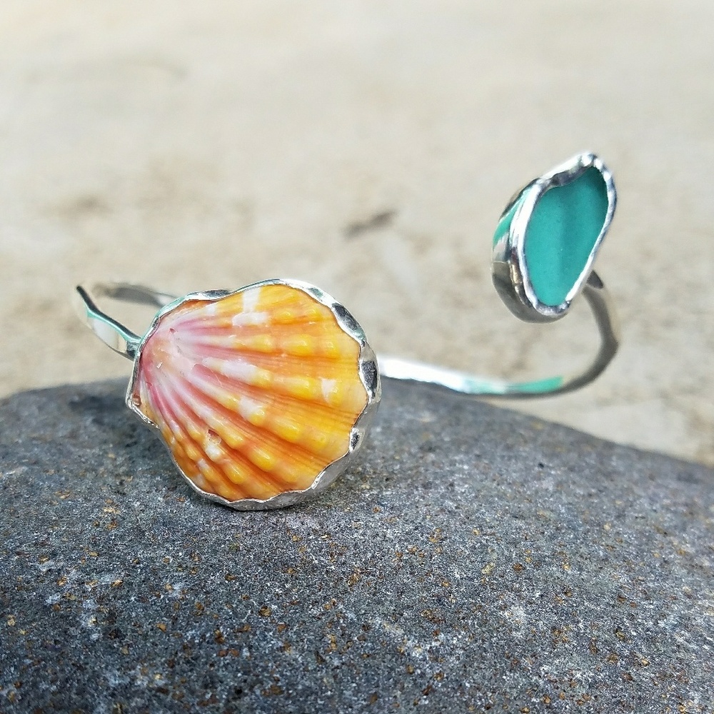 Sunrise Shell Cuff