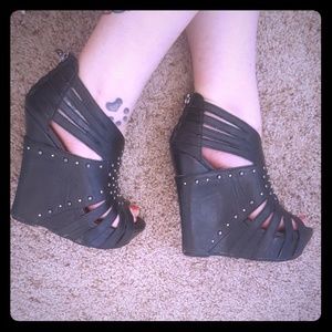 Hot Minx Wedges!!