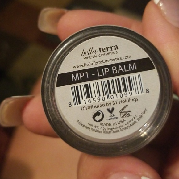 Bella Terra Lip Balmer - Picture 2 of 4