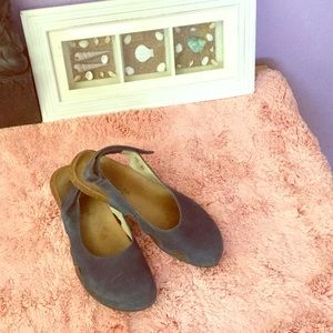 El Naturalista N413 Wakataua Flat Sandal