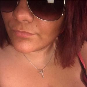 Meet your Posher, Jaine