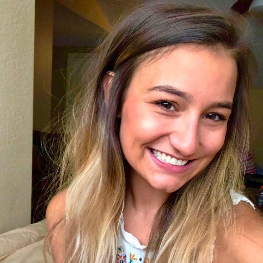 Meet your Posher, Bella